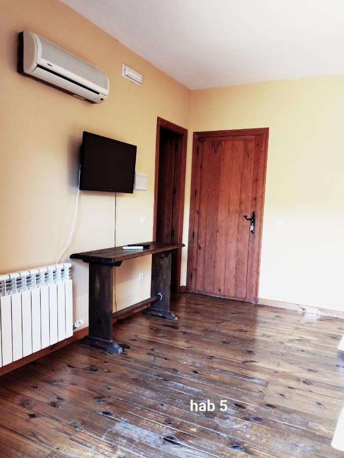 Casa Rural Colmenarejo Куакос де Юсте Екстериор снимка