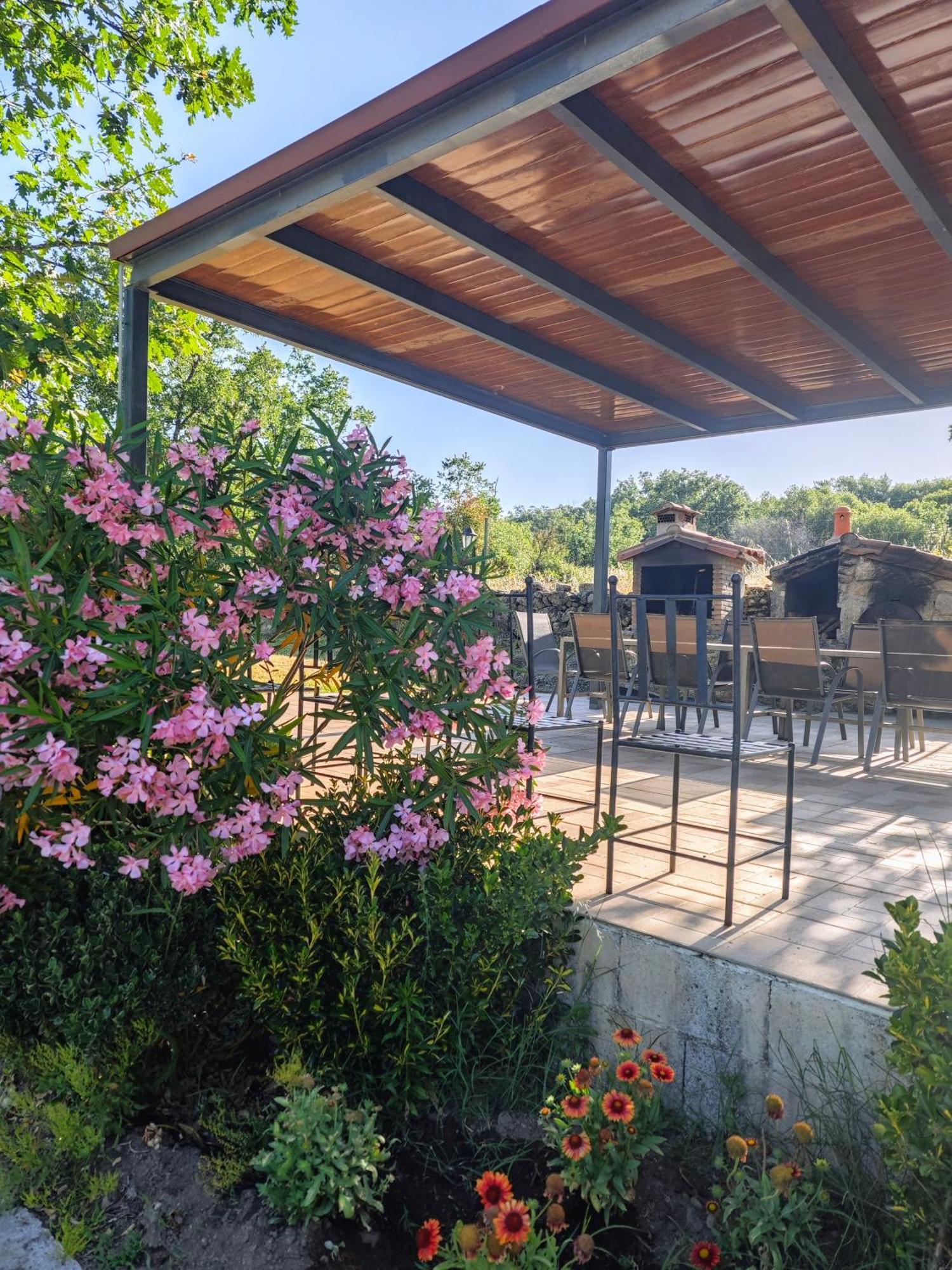 Casa Rural Colmenarejo Куакос де Юсте Екстериор снимка