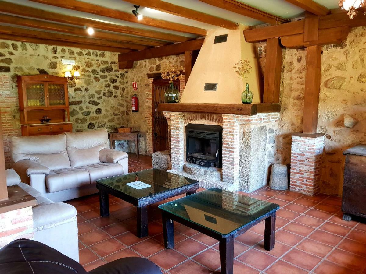 Casa Rural Colmenarejo Куакос де Юсте Екстериор снимка